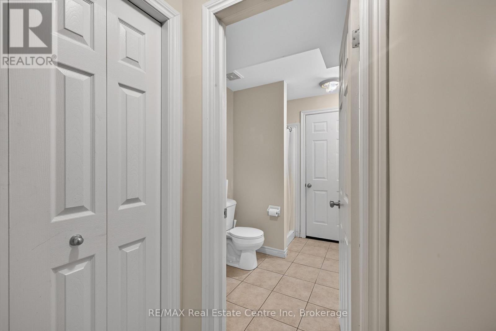 #37 30 VAUGHAN STREET - 36