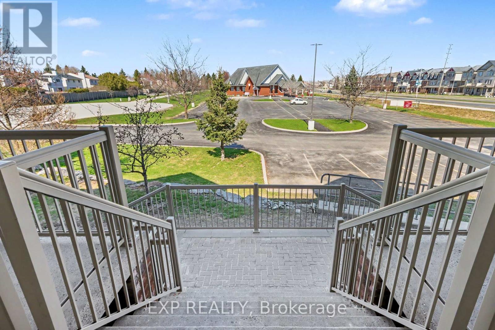 #J 135 HARTHILL WAY - 4