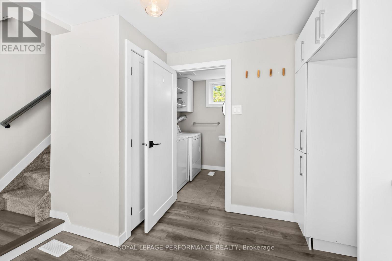 6 SPRING STREET - 19