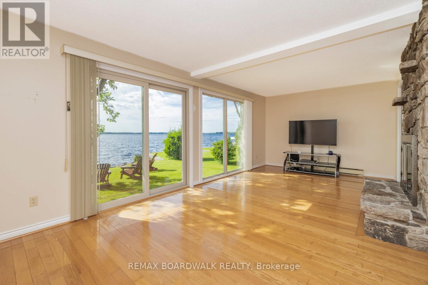 104 AVENUE 4A - Image 10