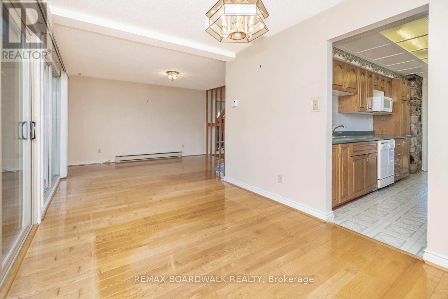 104 AVENUE 4A - Image 25