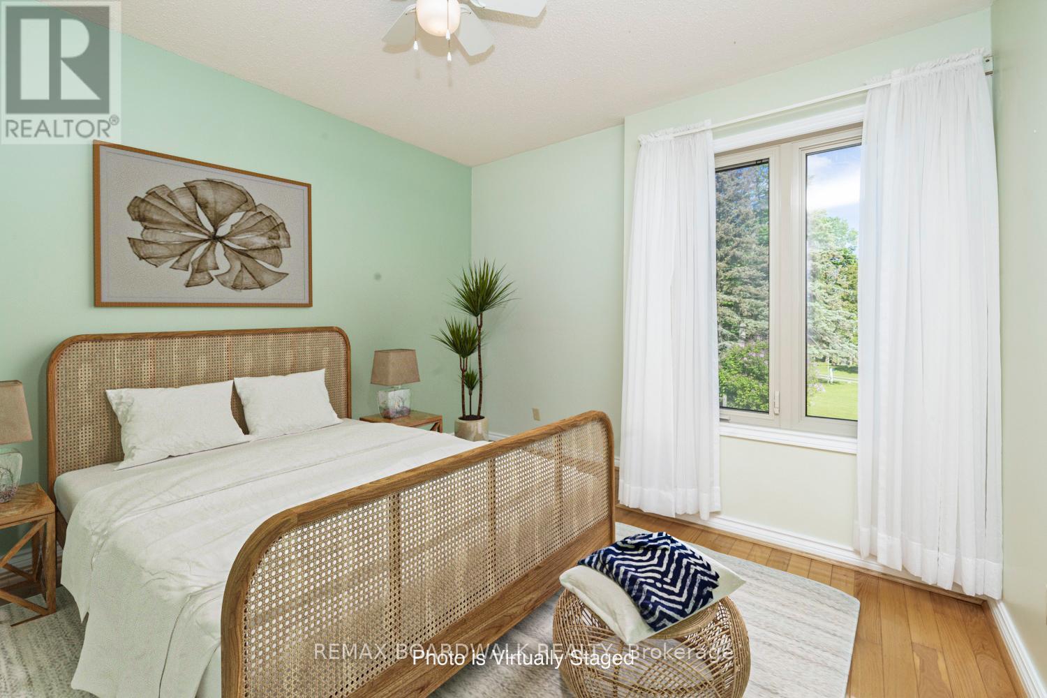 104 AVENUE 4A - Image 37