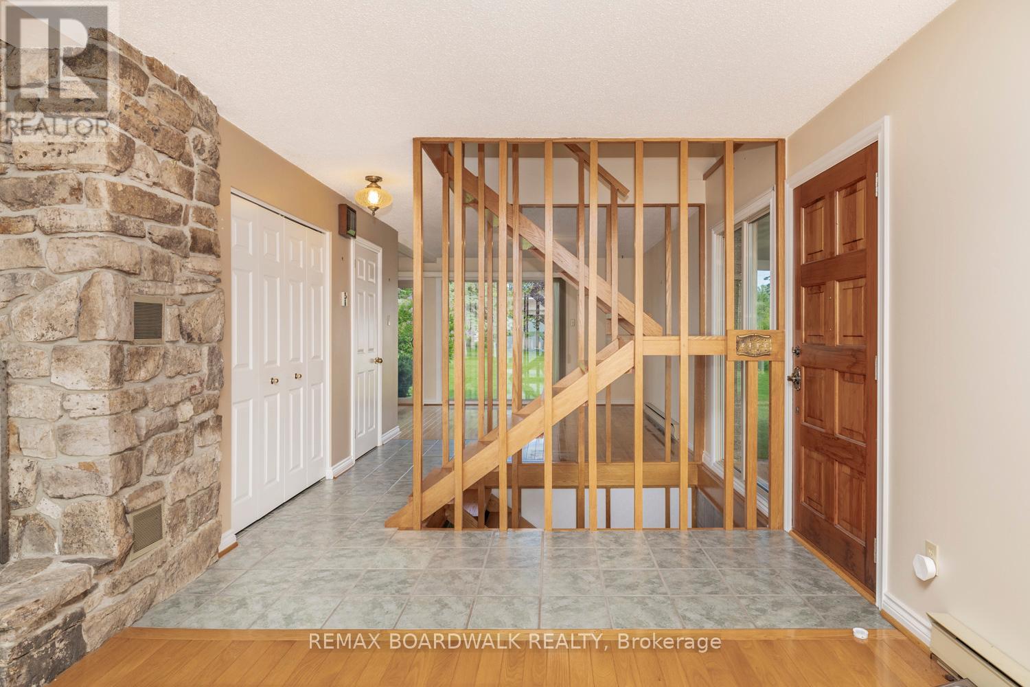 104 AVENUE 4A - Image 8