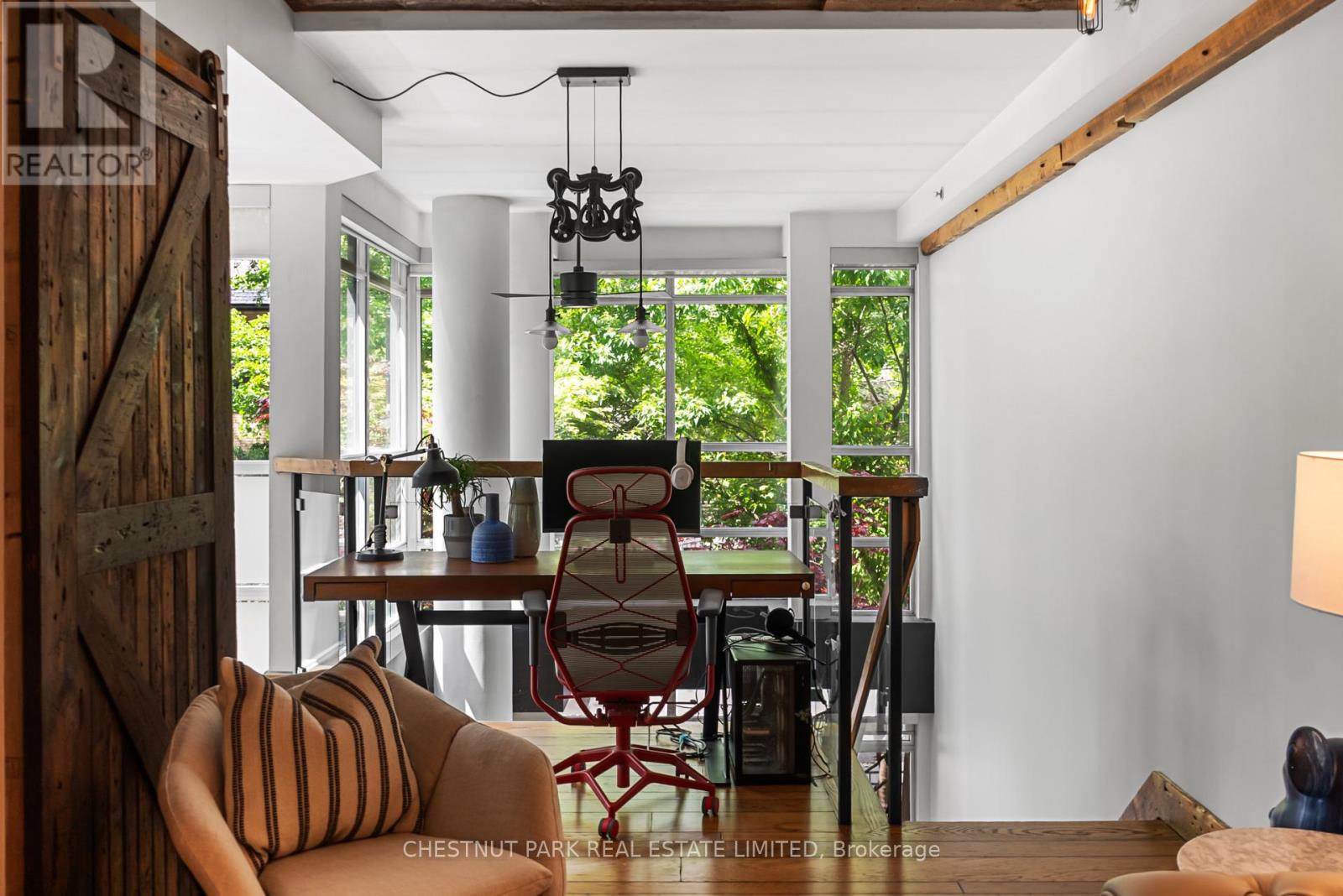 #107 150 HOMEWOOD AVENUE - 23