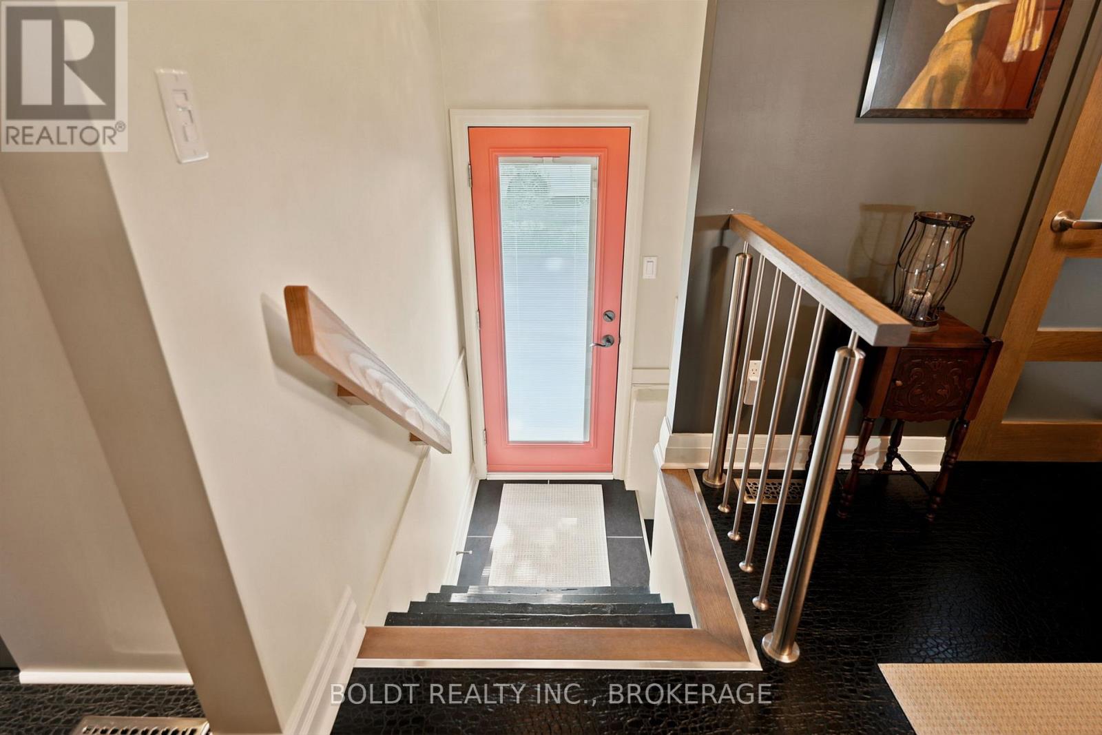 9 WOODGATE AVENUE - 23