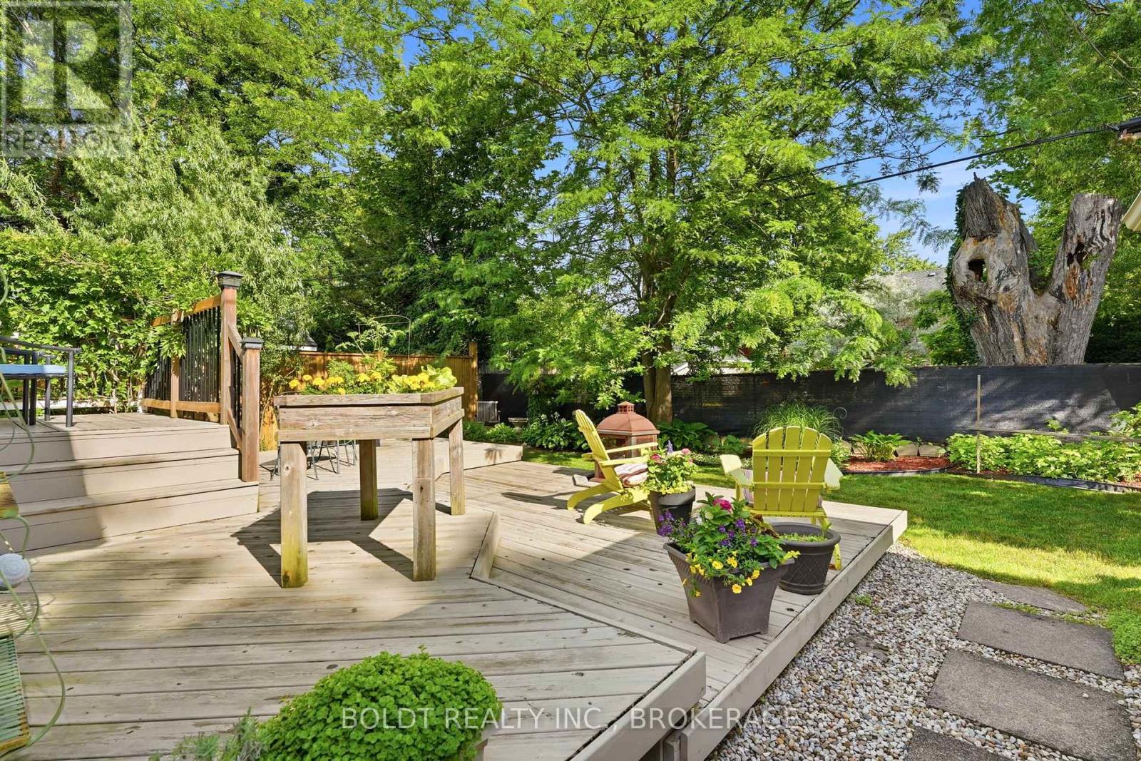 9 WOODGATE AVENUE - 29