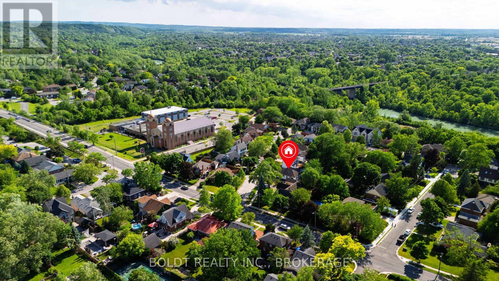 9 WOODGATE AVENUE - 40