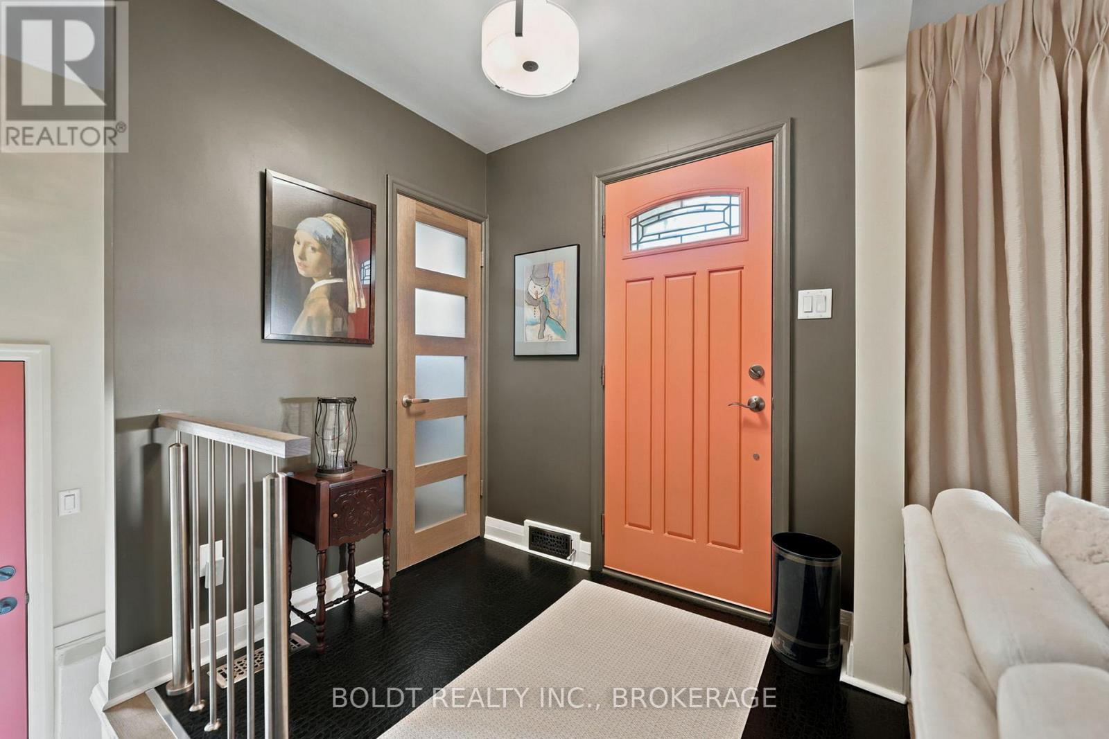 9 WOODGATE AVENUE - 5