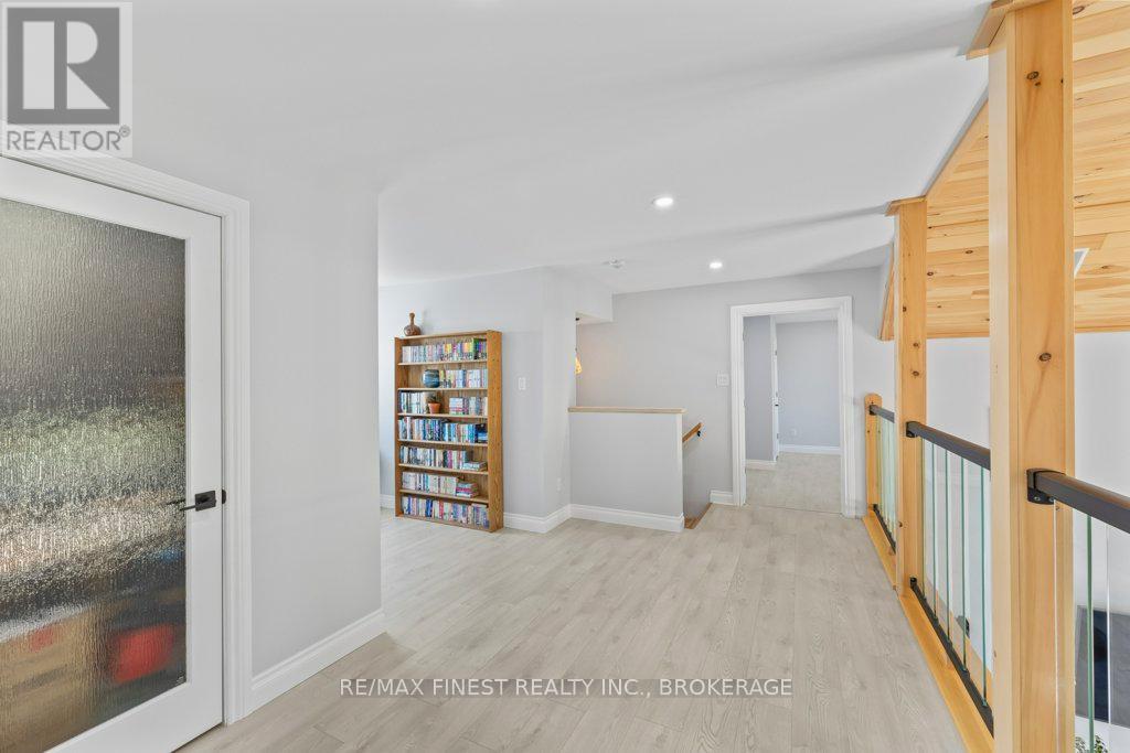 952 COUNTY ROAD 6 - Image 35