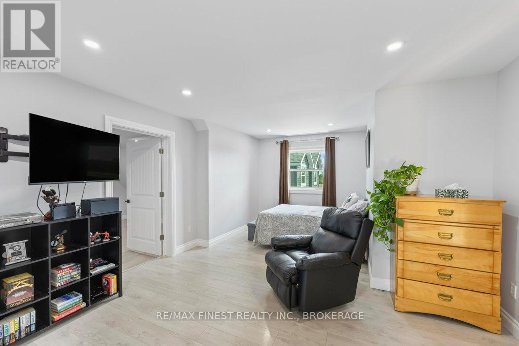 952 COUNTY ROAD 6 - Image 39