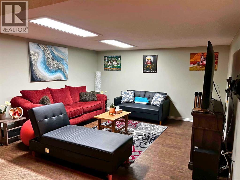 5404 46 Street - 18