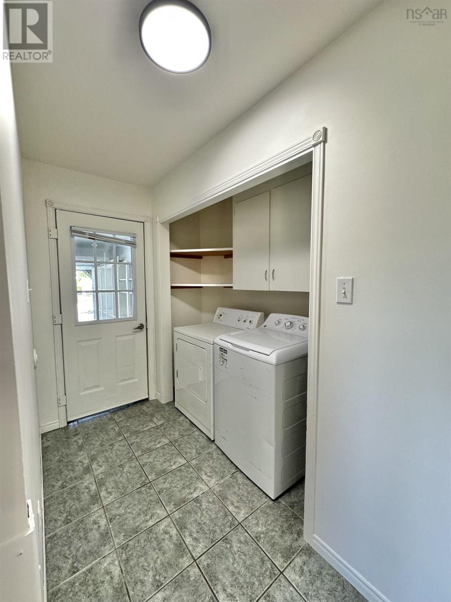 469 Brunswick Street - 20