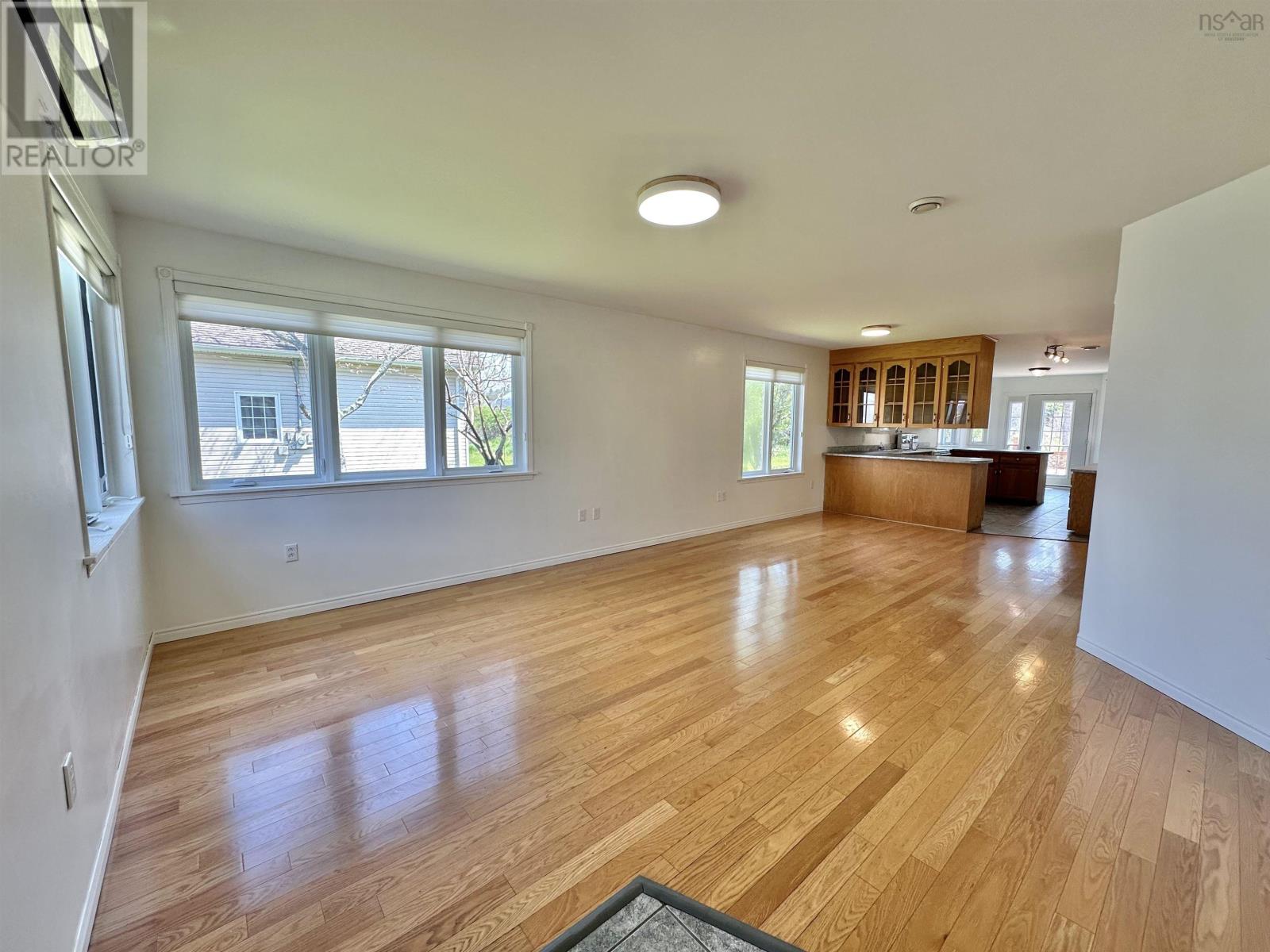 469 Brunswick Street - 3