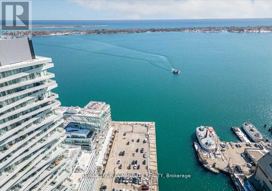 #408 15 QUEENS QUAY E - 15