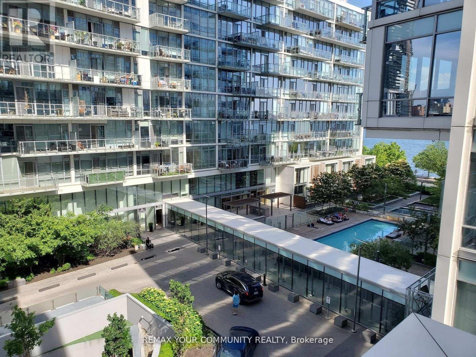 #408 15 QUEENS QUAY E - 26