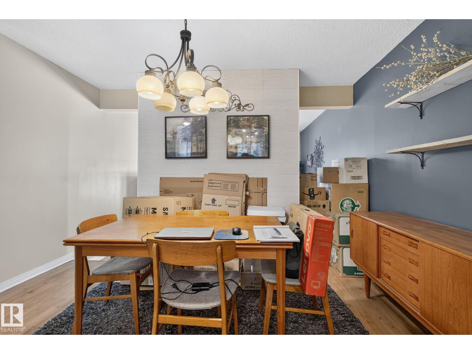 #10 1904 48 ST NW - 10