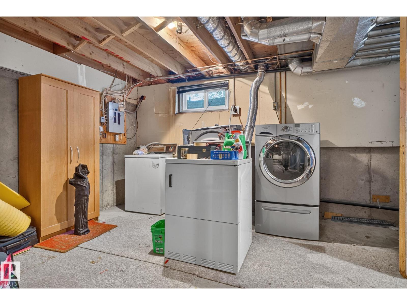 #10 1904 48 ST NW - 22