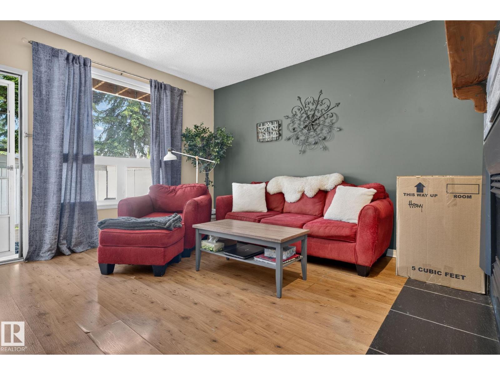 #10 1904 48 ST NW - 6