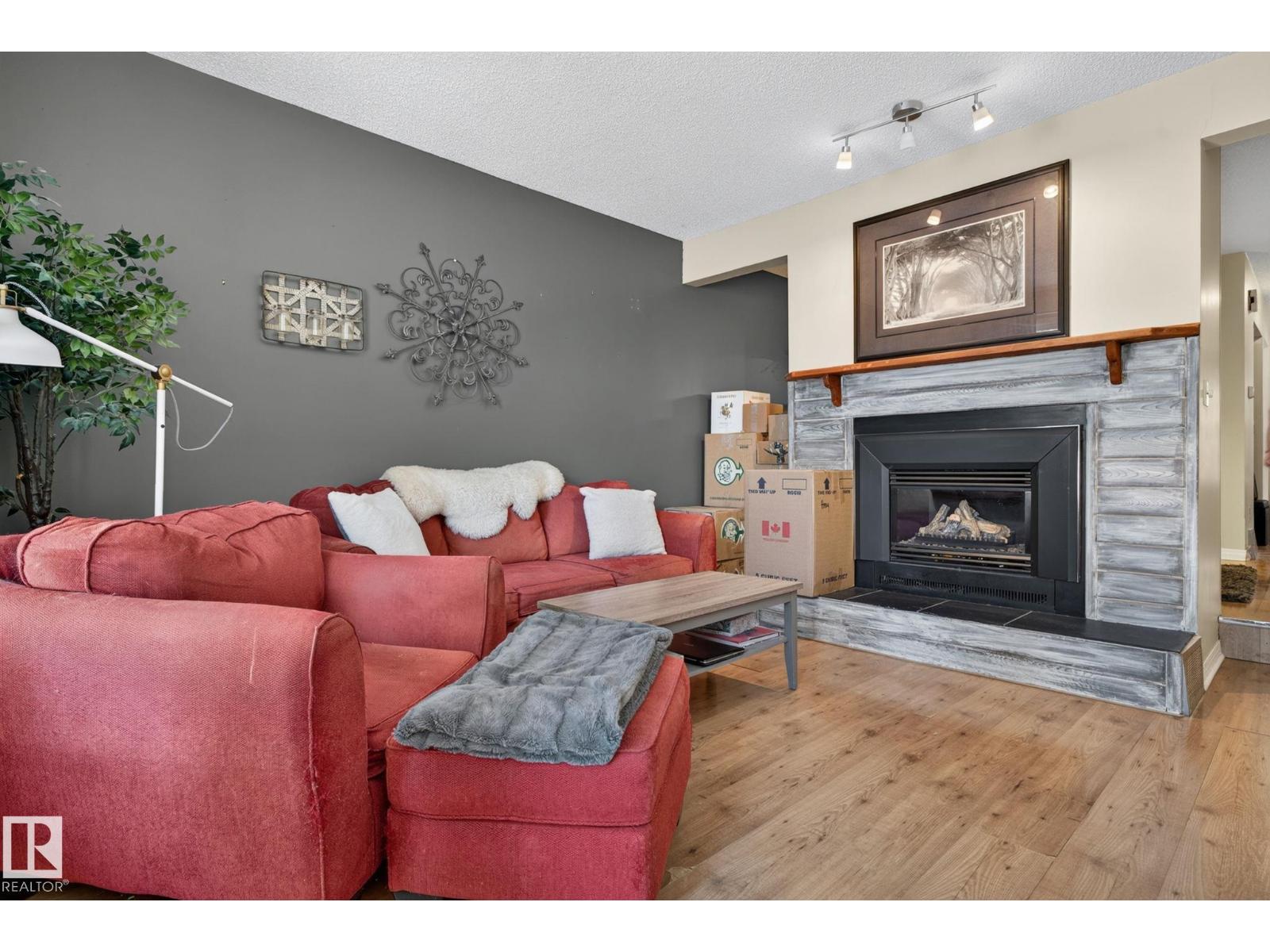 #10 1904 48 ST NW - 7
