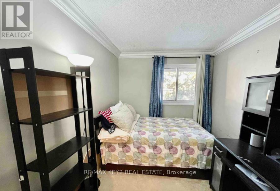 #88 140 LING ROAD - Image 12
