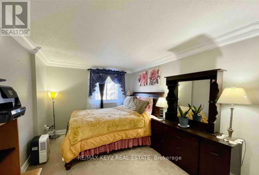 #88 140 LING ROAD - Image 16