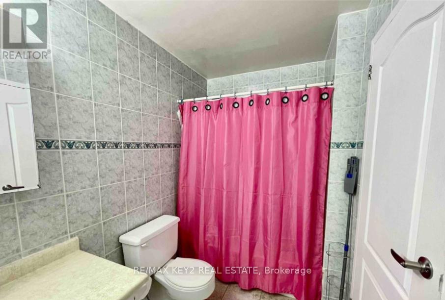 #88 140 LING ROAD - 20