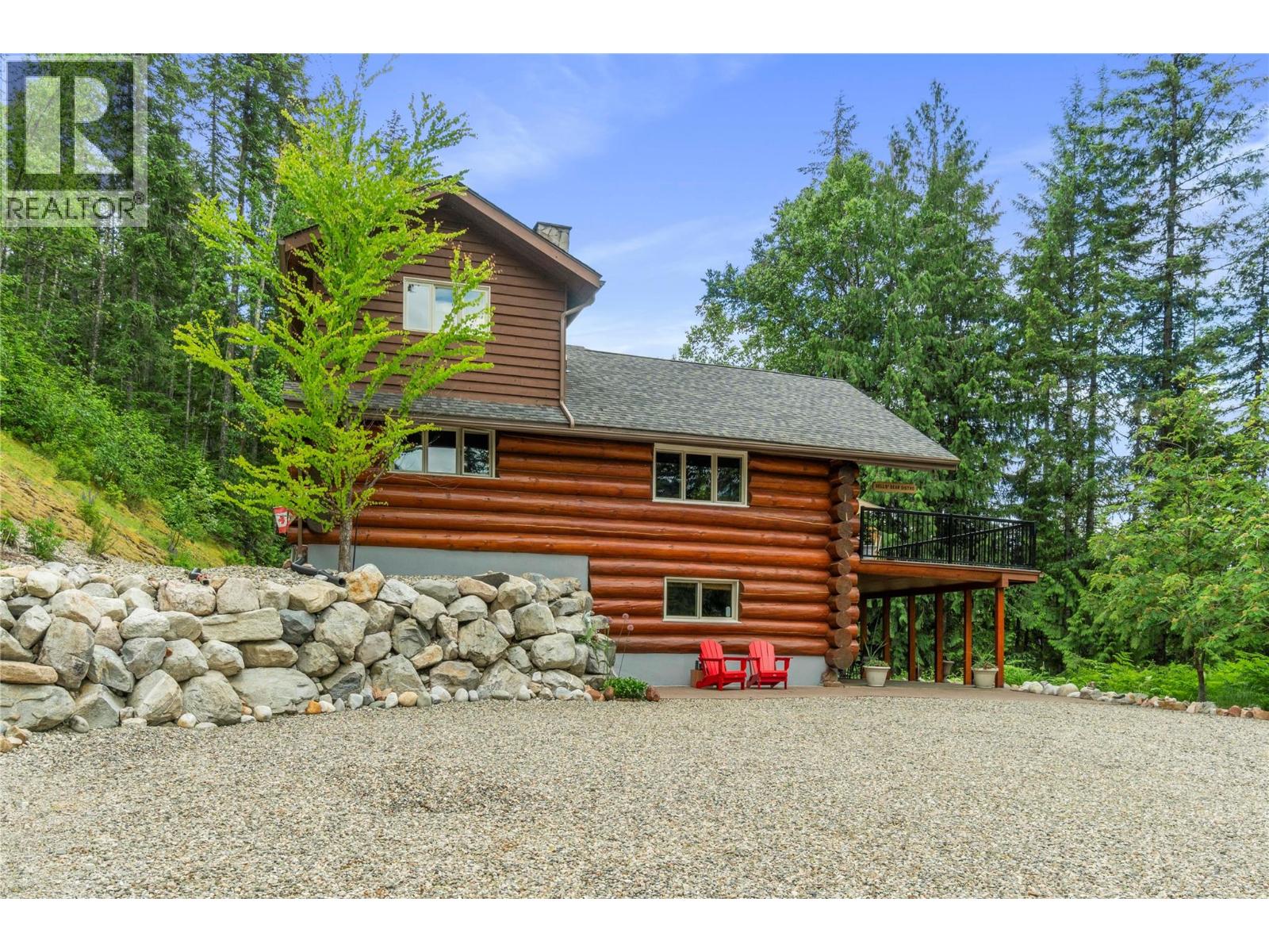 1372 Seymour River Road - 45