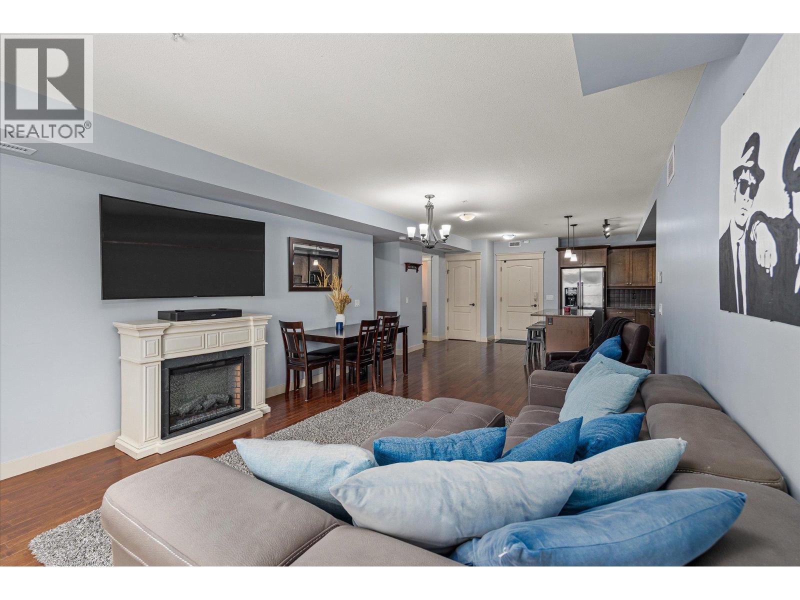 #402 2070 Boucherie Road - 10