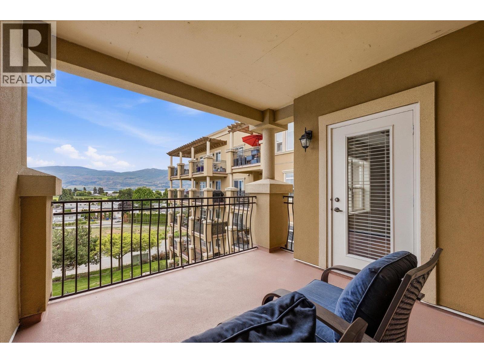 #402 2070 Boucherie Road - 11