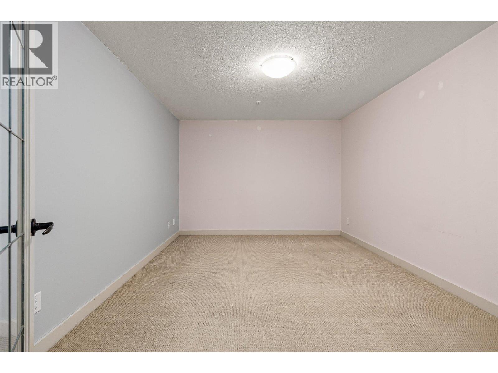#402 2070 Boucherie Road - 26