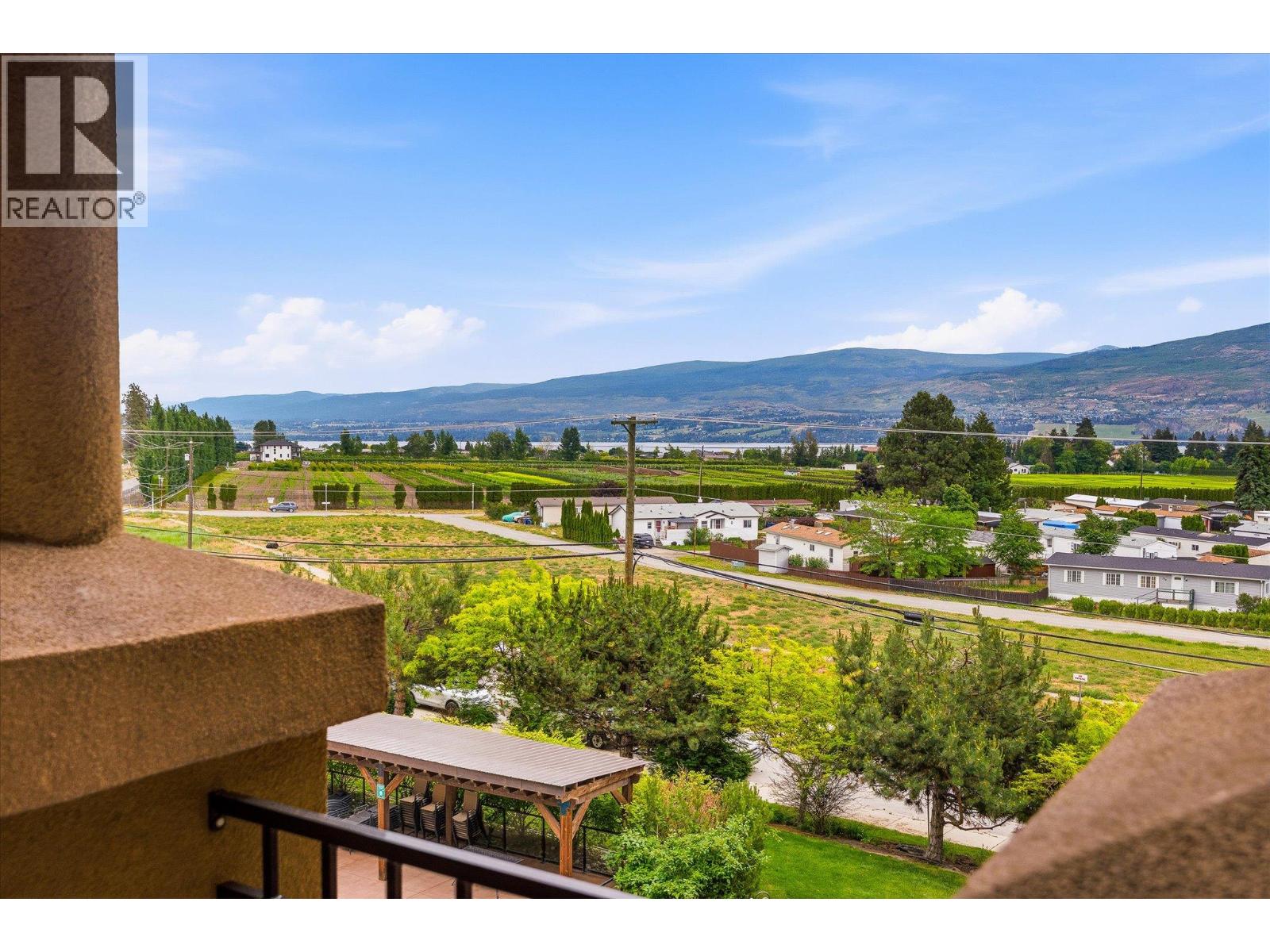#402 2070 Boucherie Road - 18