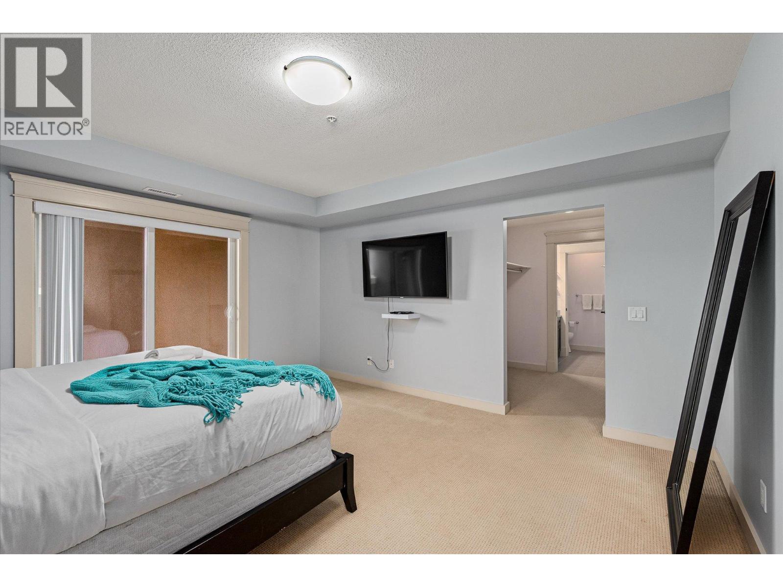 #402 2070 Boucherie Road - 16