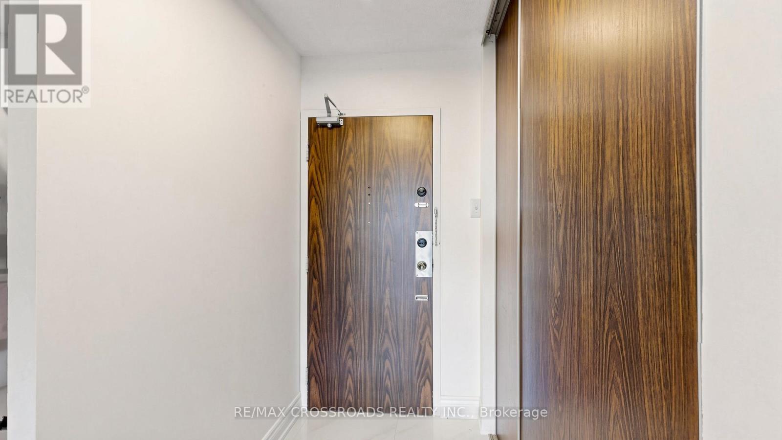 #411 15 TORRANCE ROAD - 27
