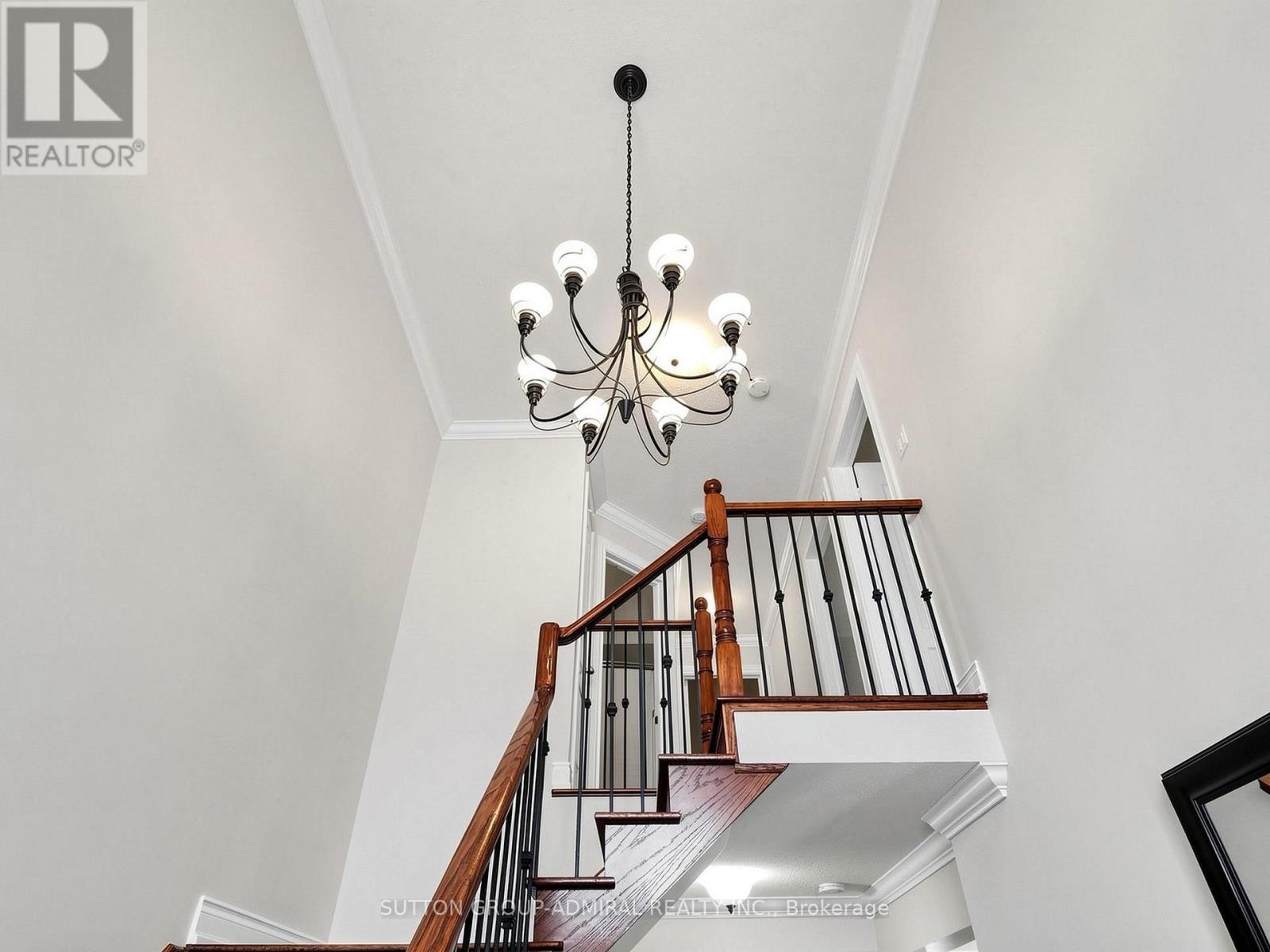 32 BEAVERBROOK CRESCENT - 3