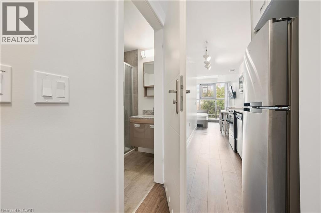 #215 257 HEMLOCK Street - 10