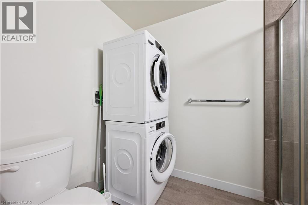 #215 257 HEMLOCK Street - 12
