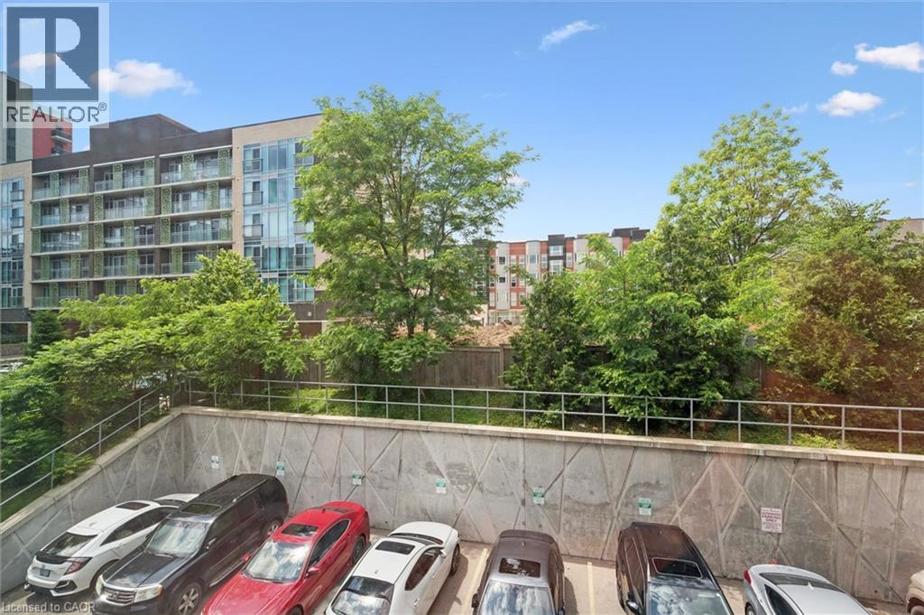 #215 257 HEMLOCK Street - 13