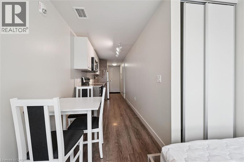 #215 257 HEMLOCK Street - 5