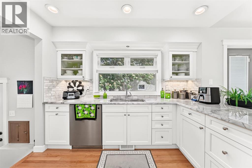 1208 Mackid Road NE — photo 10