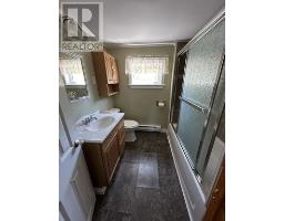 10 LeMarchant Street thumbnail 25