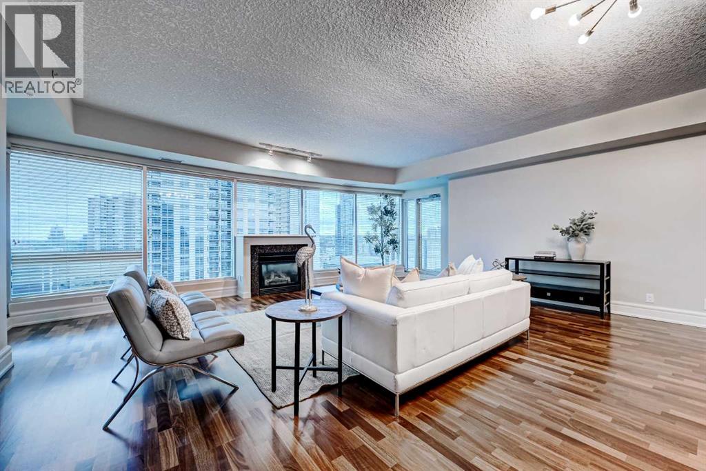 #2308 920 5 Avenue SW - 2