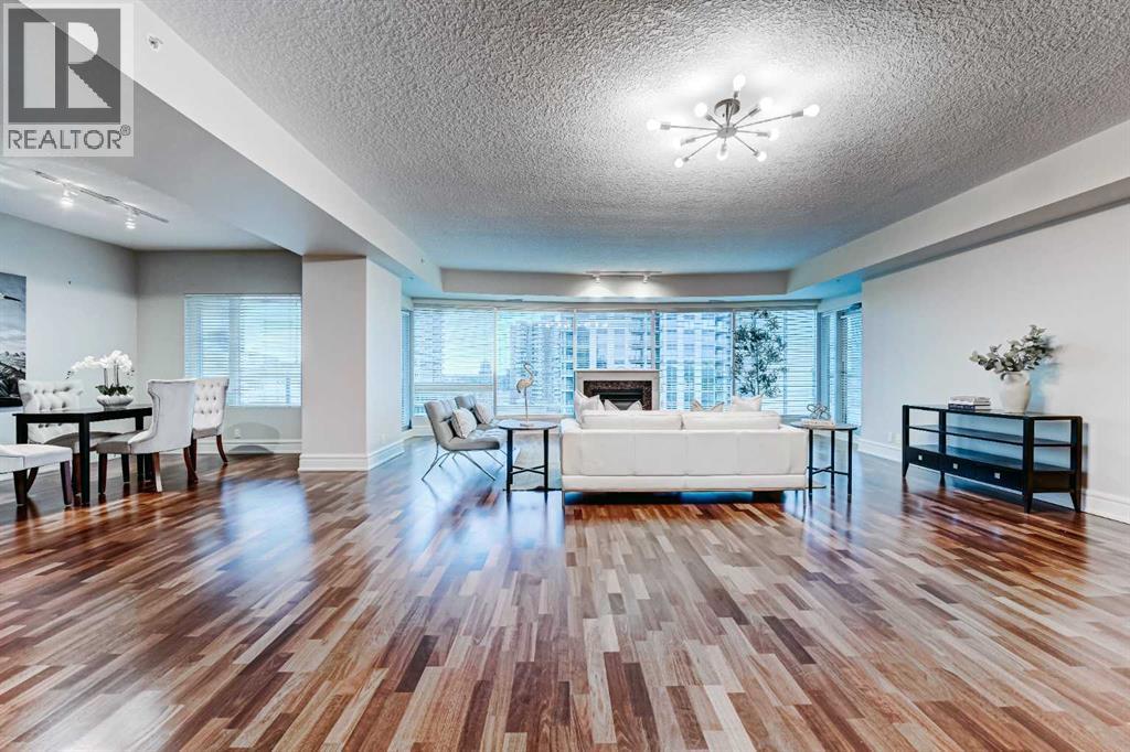 #2308 920 5 Avenue SW - 3