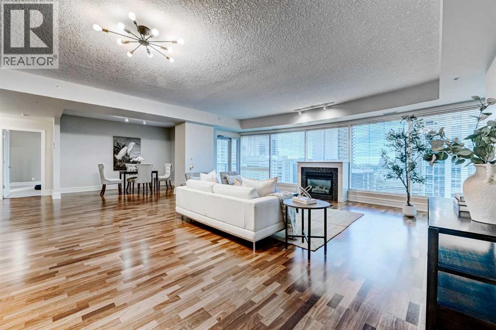 #2308 920 5 Avenue SW - 4