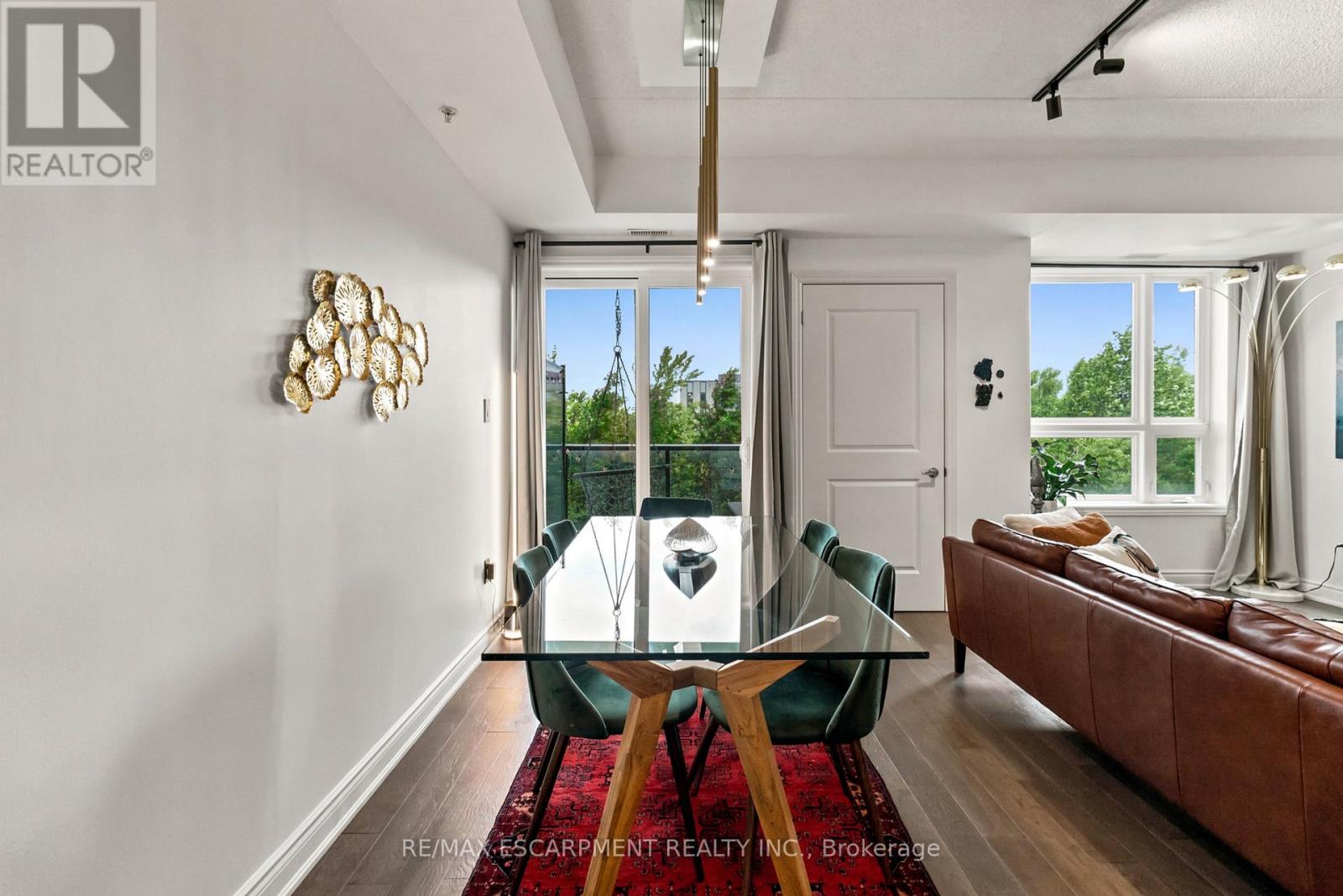 #113 630 SAUVE STREET - 12