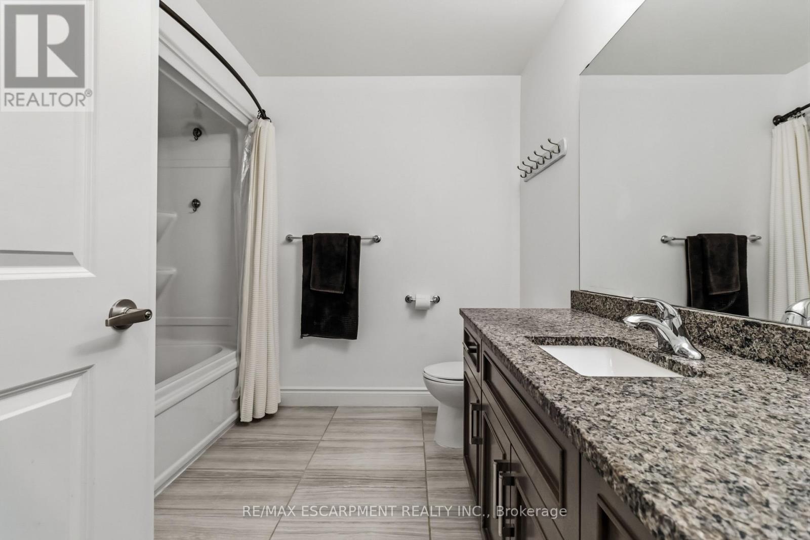 #113 630 SAUVE STREET - 31