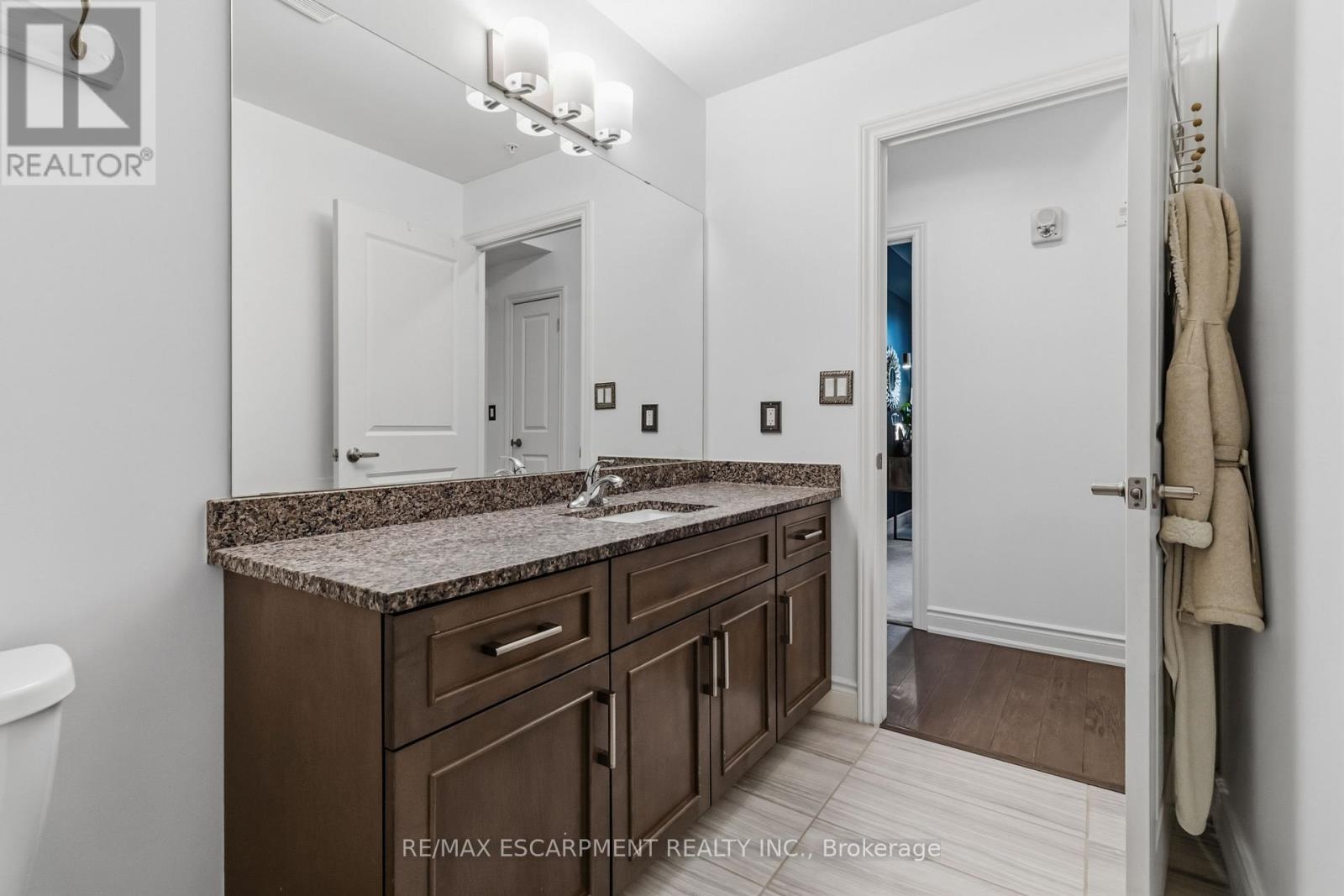#113 630 SAUVE STREET - 32