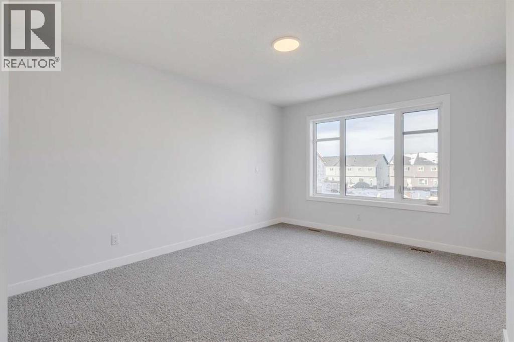 33 Savanna Place NE - 24