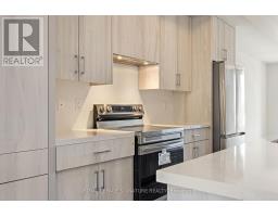 1353 Shevchenko Boulevard, Oakville, ON L6M5R4 Photo 10