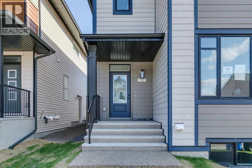 33 Savanna Place NE - 33