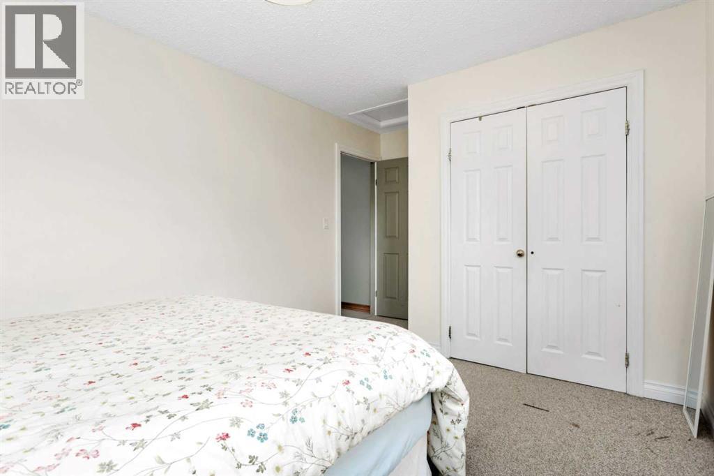 69 McCullough Crescent, Red Deer